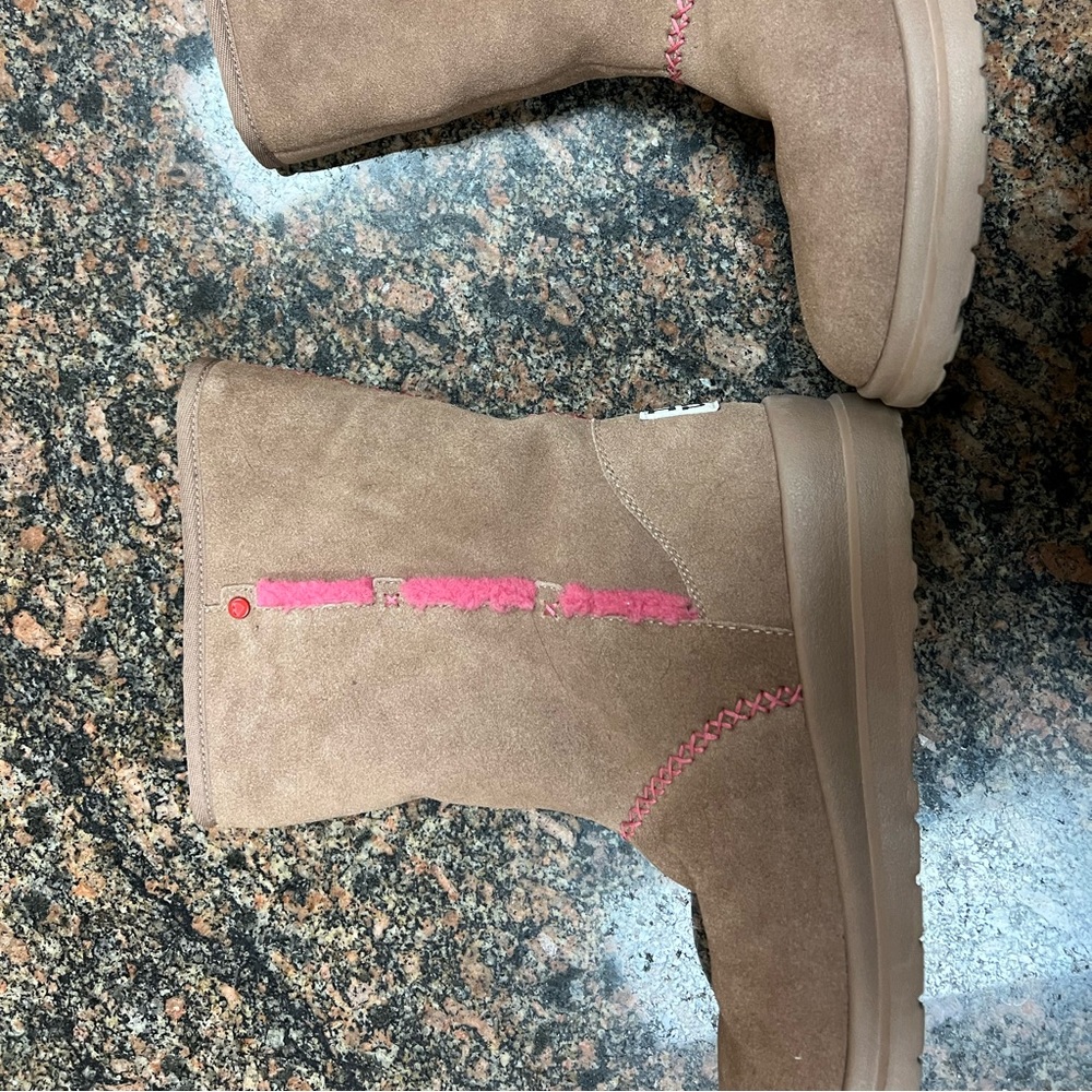 I Love UGG suede boots